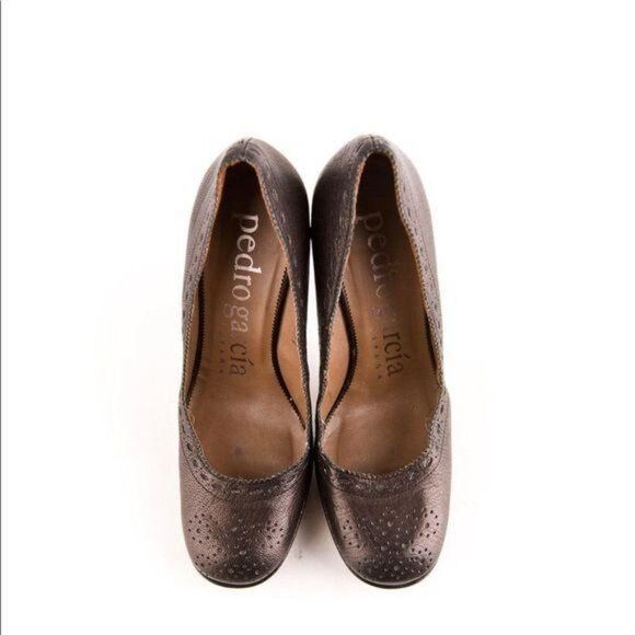 Pedro Garcia Black Leather Pump - Picture 3 of 5